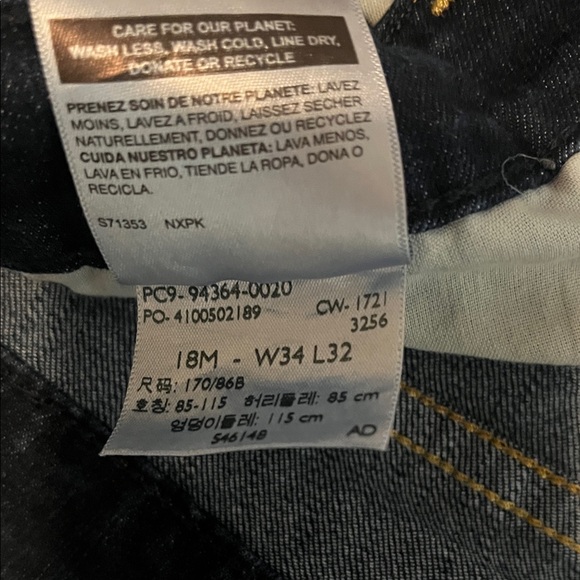 Women’s Levi's Signature Dark Blue Bootcut Jeans Mid Rise W34 L32 - Picture 4 of 8